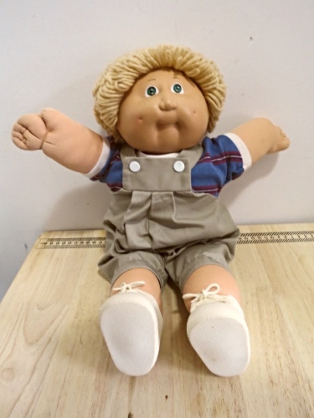 Cabbage Patch Doll Blonde Hair Green Eyes Head Mold 2